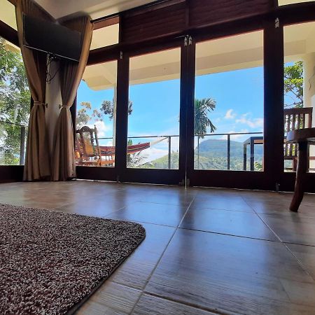 Bed and Breakfast Oxy Breeze Ella Exterior foto