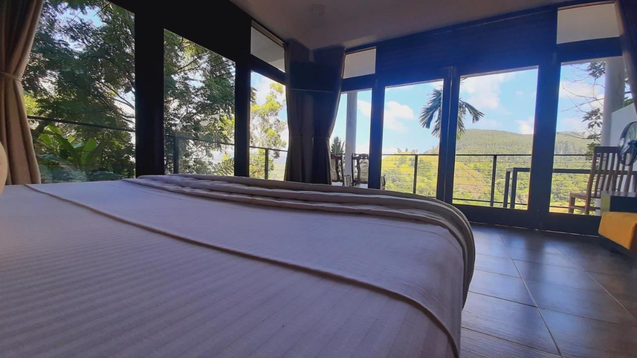 Bed and Breakfast Oxy Breeze Ella Exterior foto
