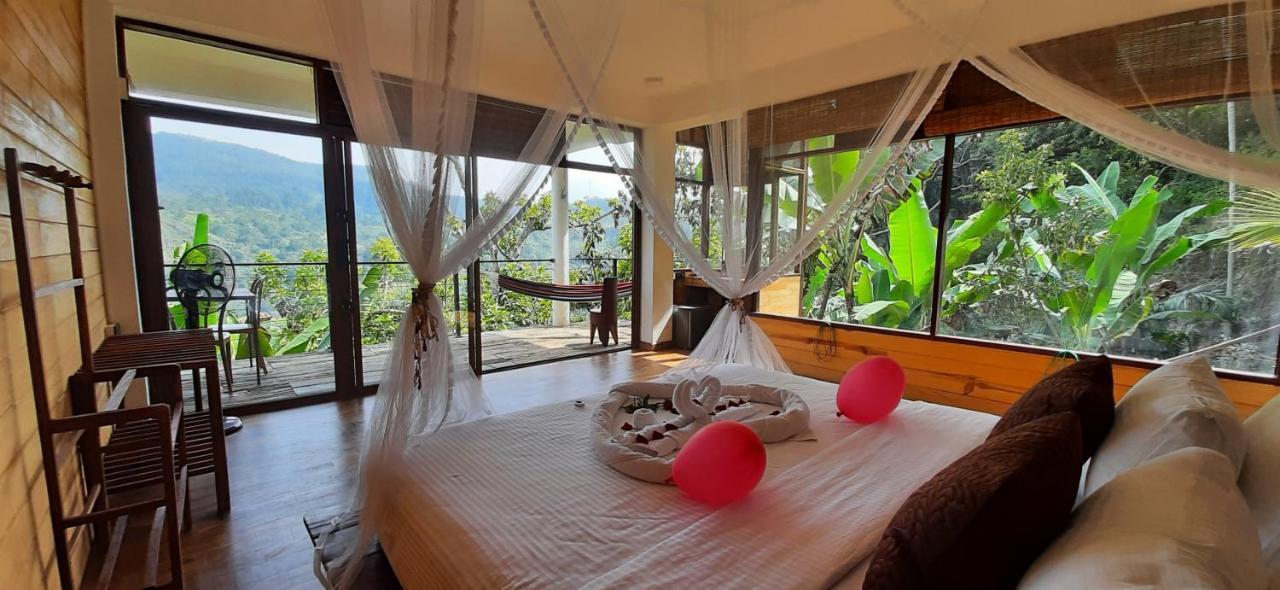 Bed and Breakfast Oxy Breeze Ella Exterior foto