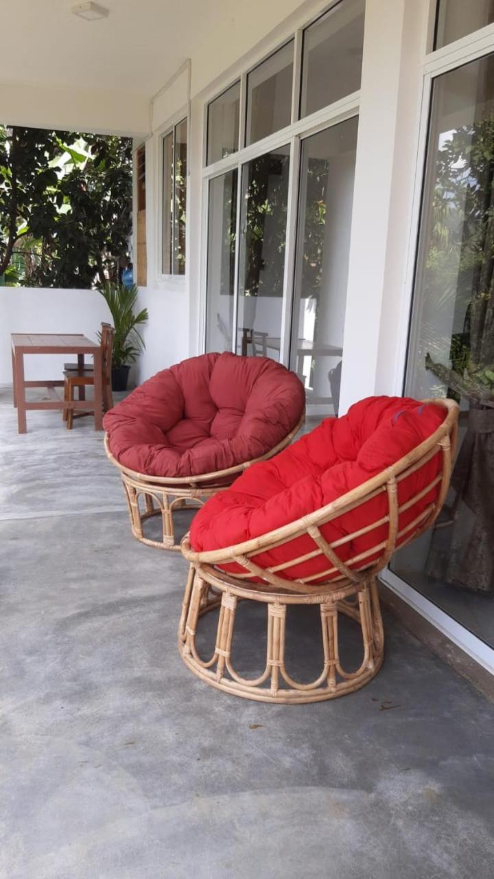 Bed and Breakfast Oxy Breeze Ella Exterior foto